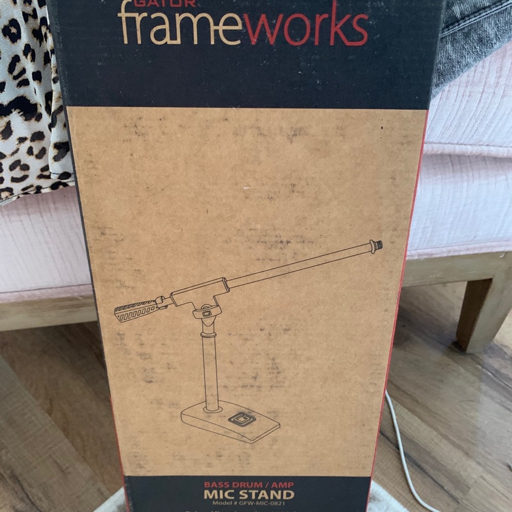 Mic stand